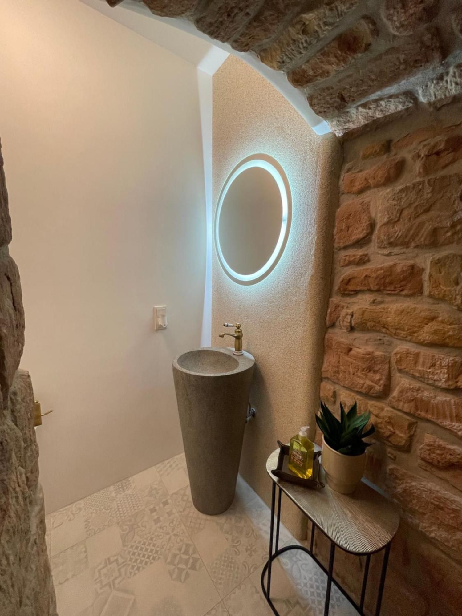 Luxurioese Ferienwohnung Mit Wellness Oase ザールブルク エクステリア 写真