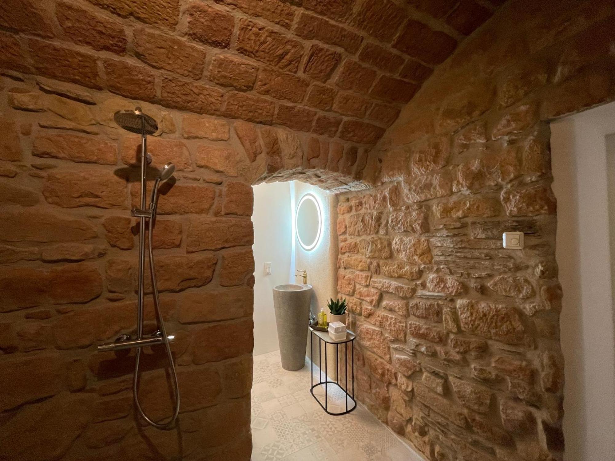 Luxurioese Ferienwohnung Mit Wellness Oase ザールブルク エクステリア 写真